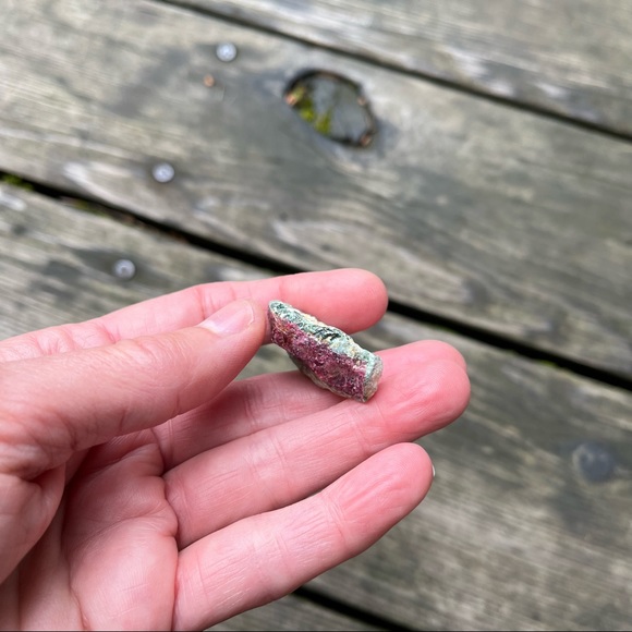 Ruby Zoisite Raw Crystal Anyolite - Picture 12 of 17